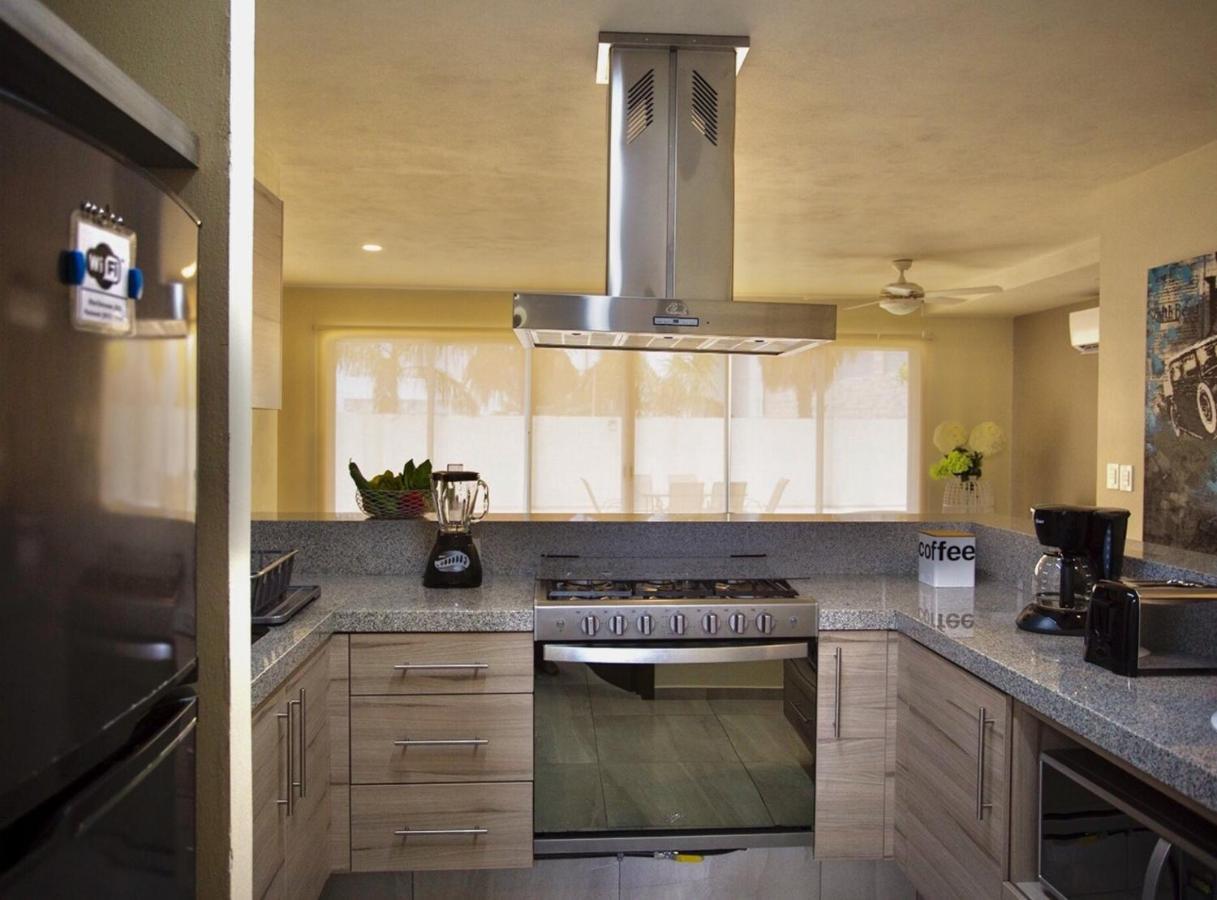 Deluxe Fully Furnished 2bd *