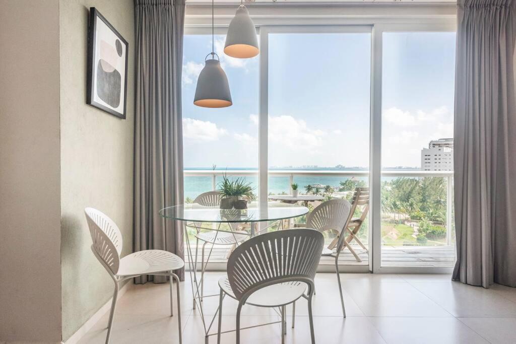 Apartamento *sun Scape Beachfront By Casa Paraiso* *