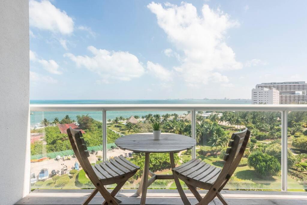 *sun Scape Beachfront By Casa Paraiso* Apartamento *