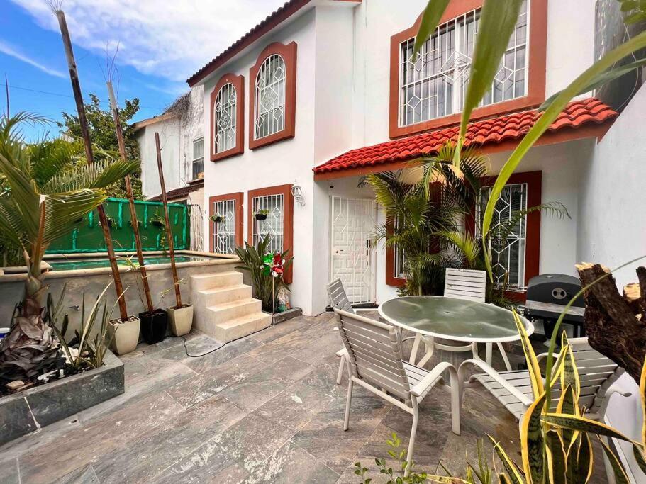 Modern 3 Bd ,open Lounge, Priv Pool 'casa Bamboo' Holiday home *