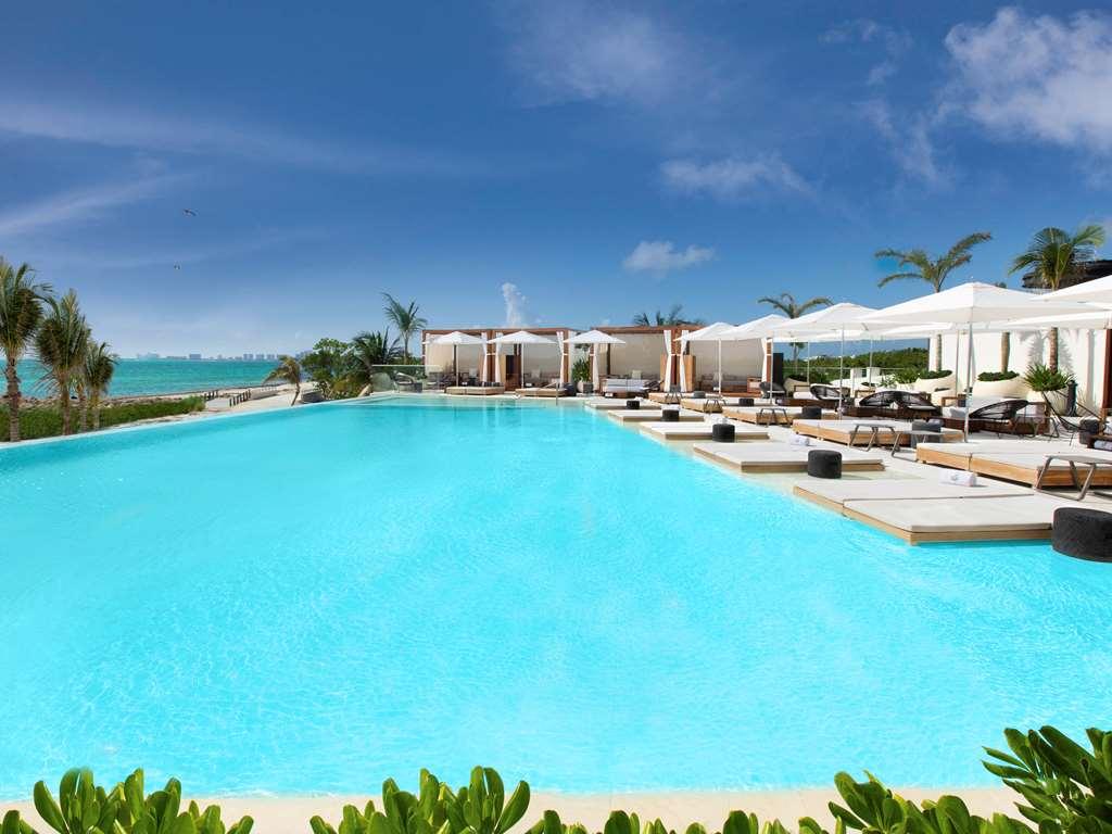 Sls Hotel