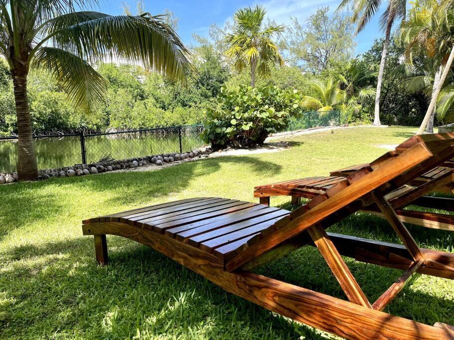 5br Waterfont Private With Pool & Gardens By Solmar *