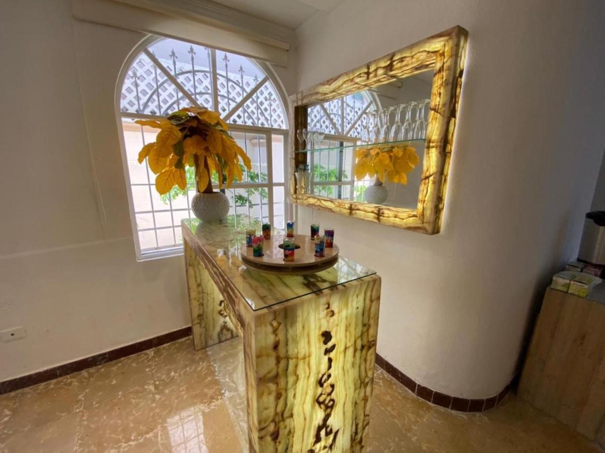 Hermosa Casa Centro 19p Сasa de vacaciones Cancún