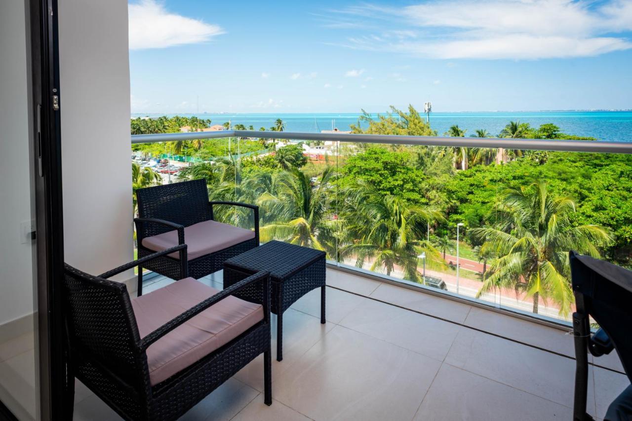 Aloja Oceanview In The Zone Apartment Cancun