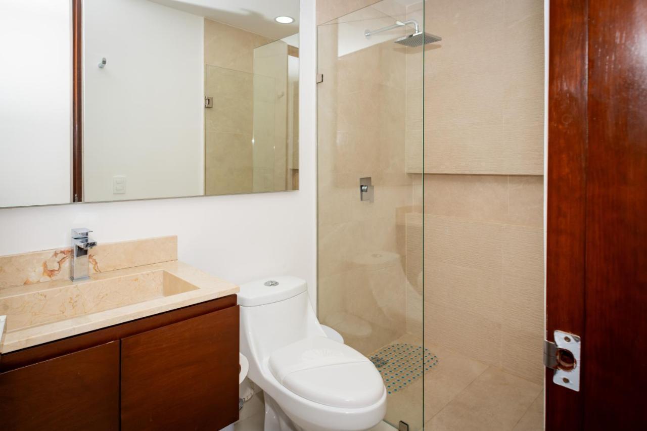 Aloja Oceanview In The Zone Apartment