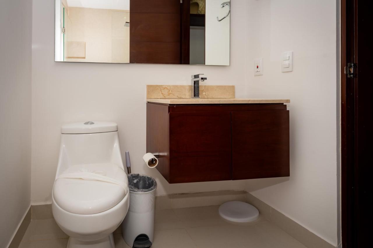 Aloja Oceanview In The Zone Apartment