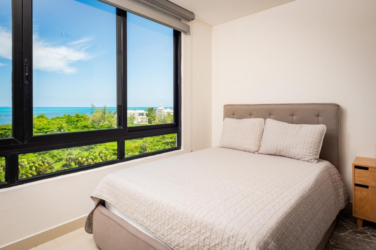 Aloja Oceanview In The Zone Apartment