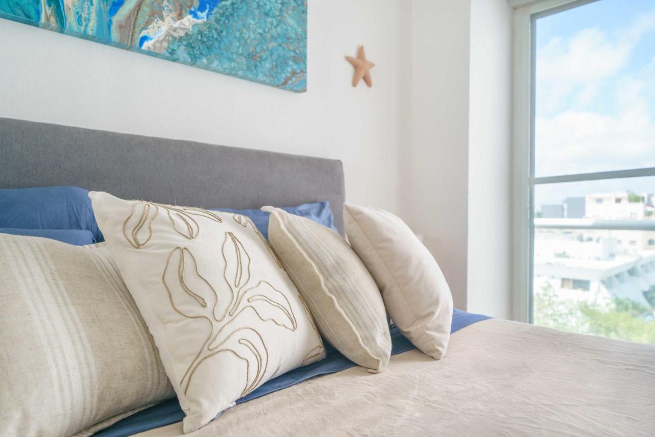Stylish Three-bedroom W/pool Apartamento *