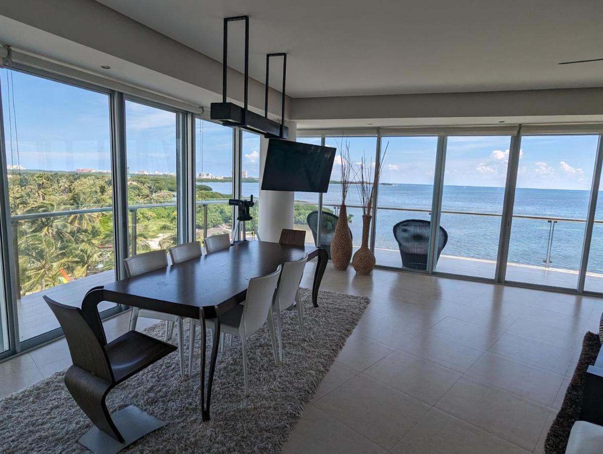 Peninsula Luxury With Ocean Front And Espectacular Views - No Pets