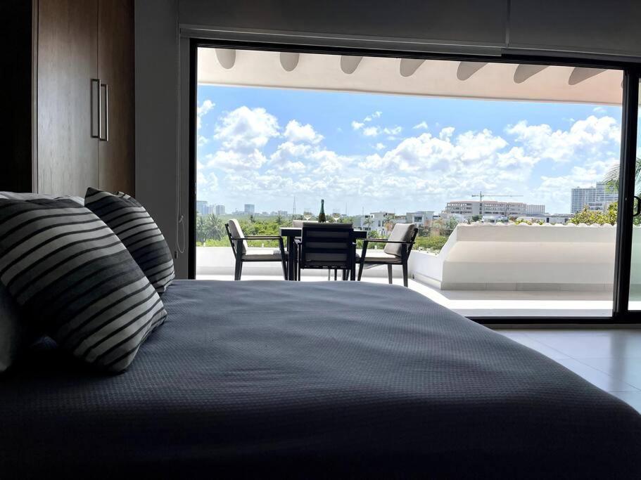 6br Modern Oceanfront With Infinity Pool By Solmar Holiday home