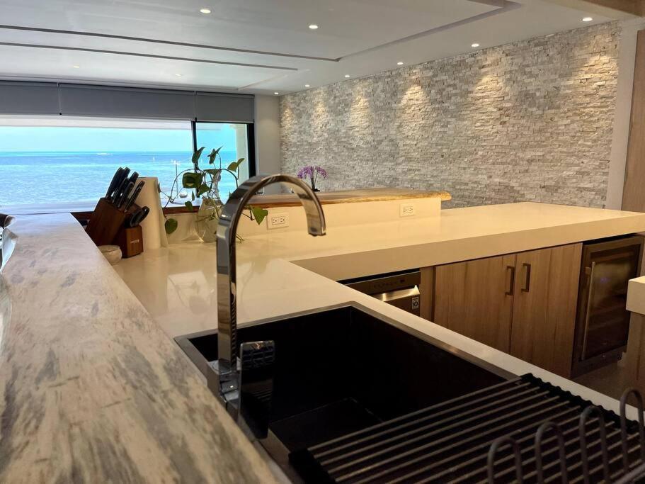 Holiday home 6br Modern Oceanfront With Infinity Pool By Solmar Cancun