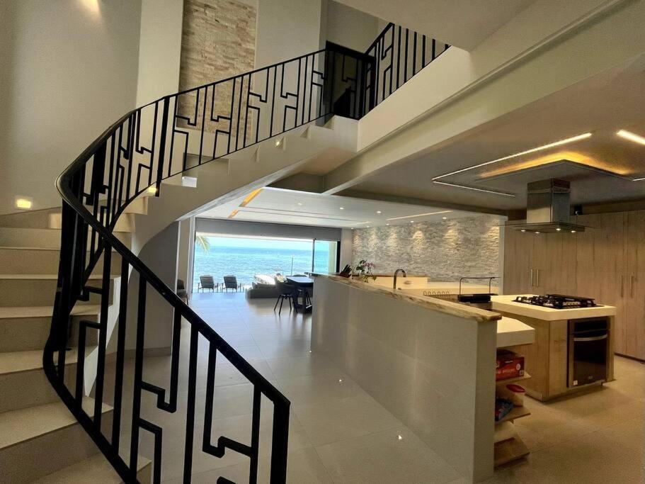 6br Modern Oceanfront With Infinity Pool By Solmar Сasa de vacaciones Cancún