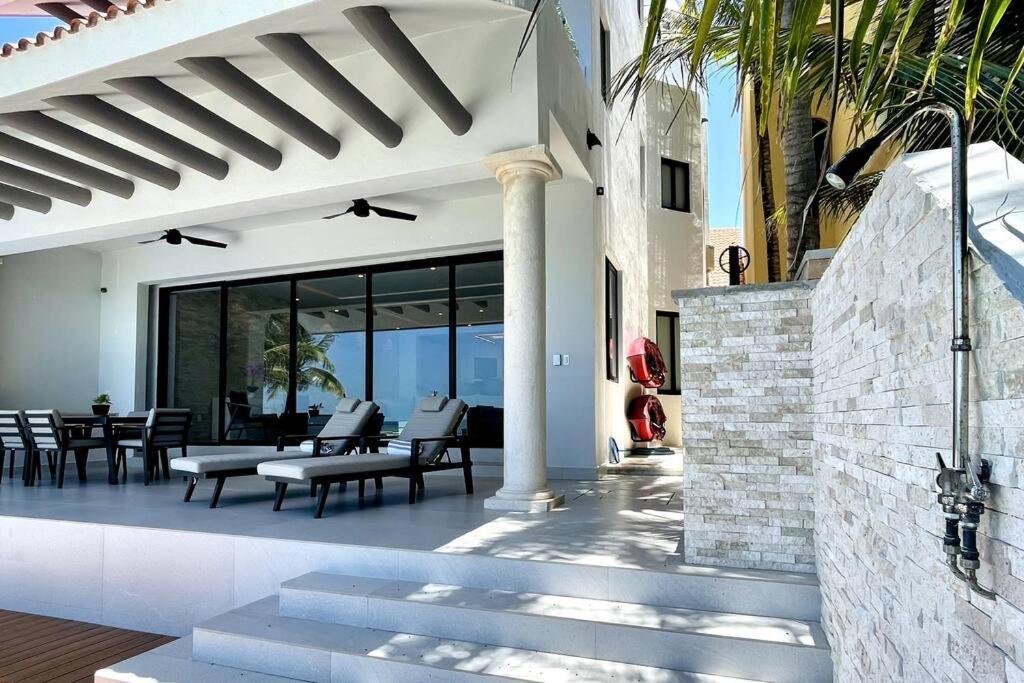 Holiday home 6br Modern Oceanfront With Infinity Pool By Solmar Cancun