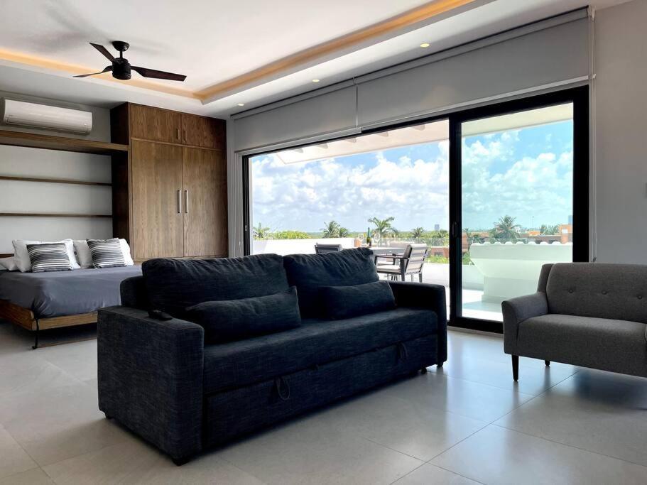Holiday home 6br Modern Oceanfront With Infinity Pool By Solmar