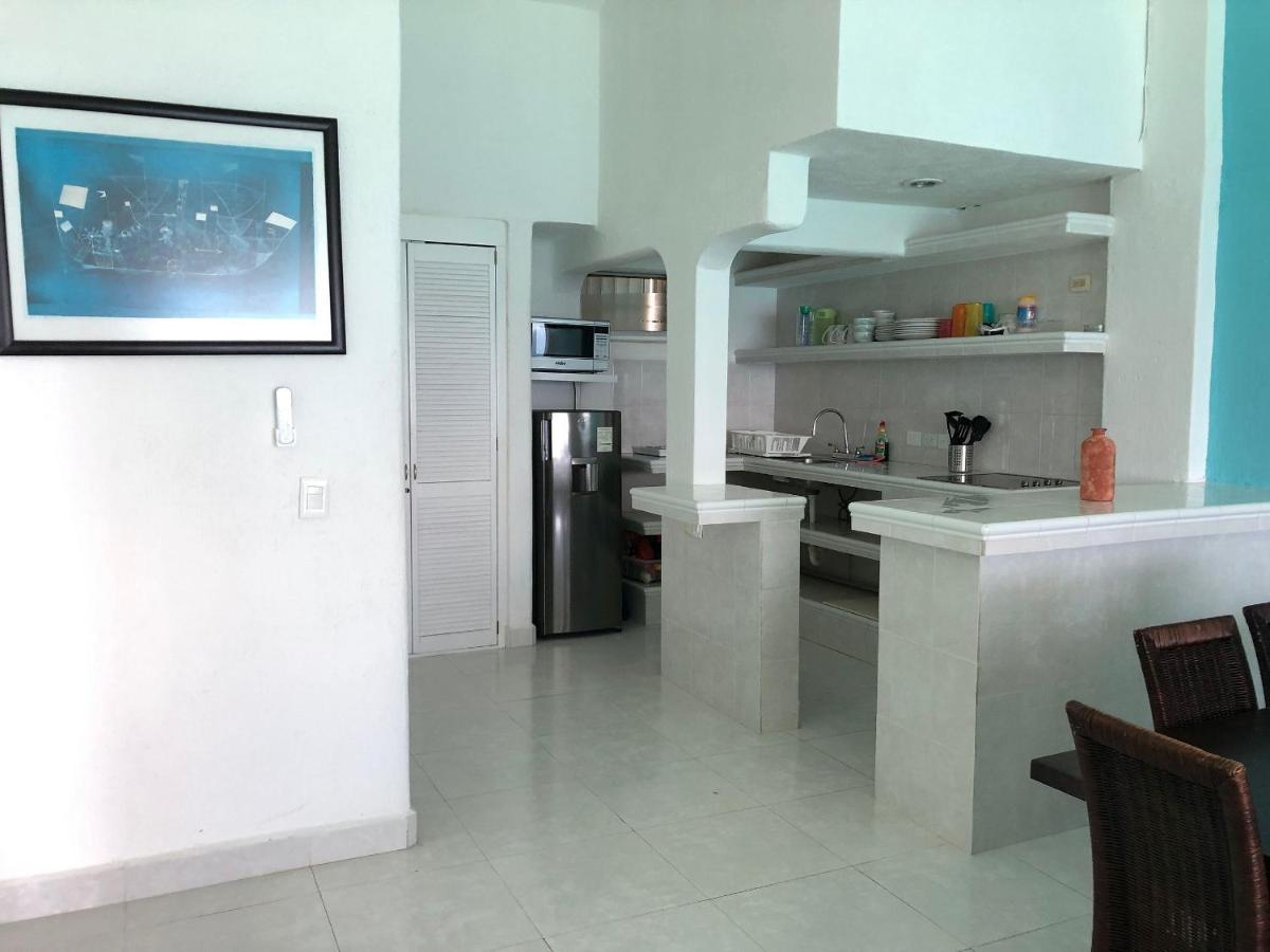 Beautiful Front Pent House In Cancun!!! * Cancún