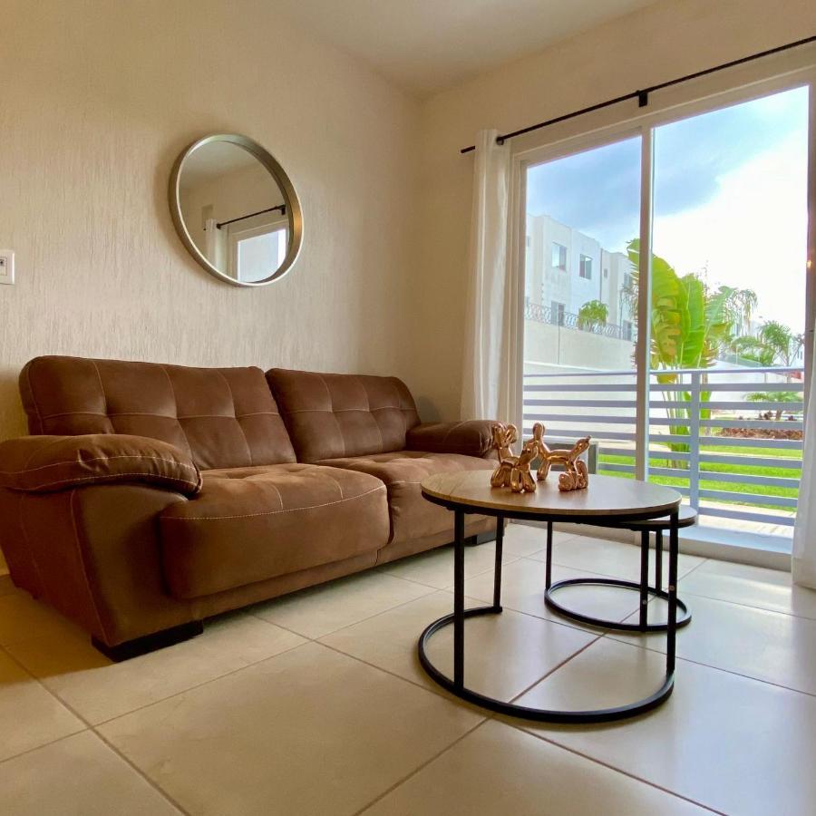 Departamento Nuevo, 3 Habitaciones, Justo En Frente De Alberca Apartamento Cancún