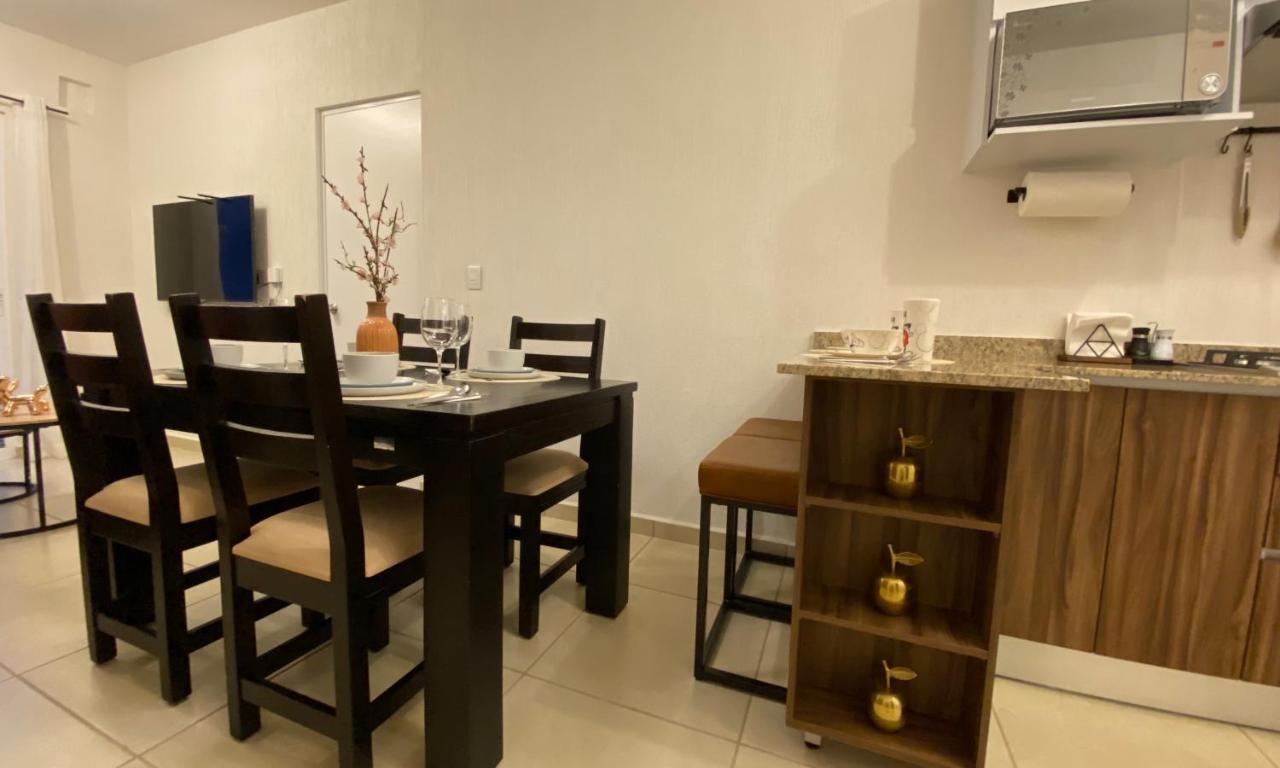 Departamento Nuevo, 3 Habitaciones, Justo En Frente De Alberca Cancún