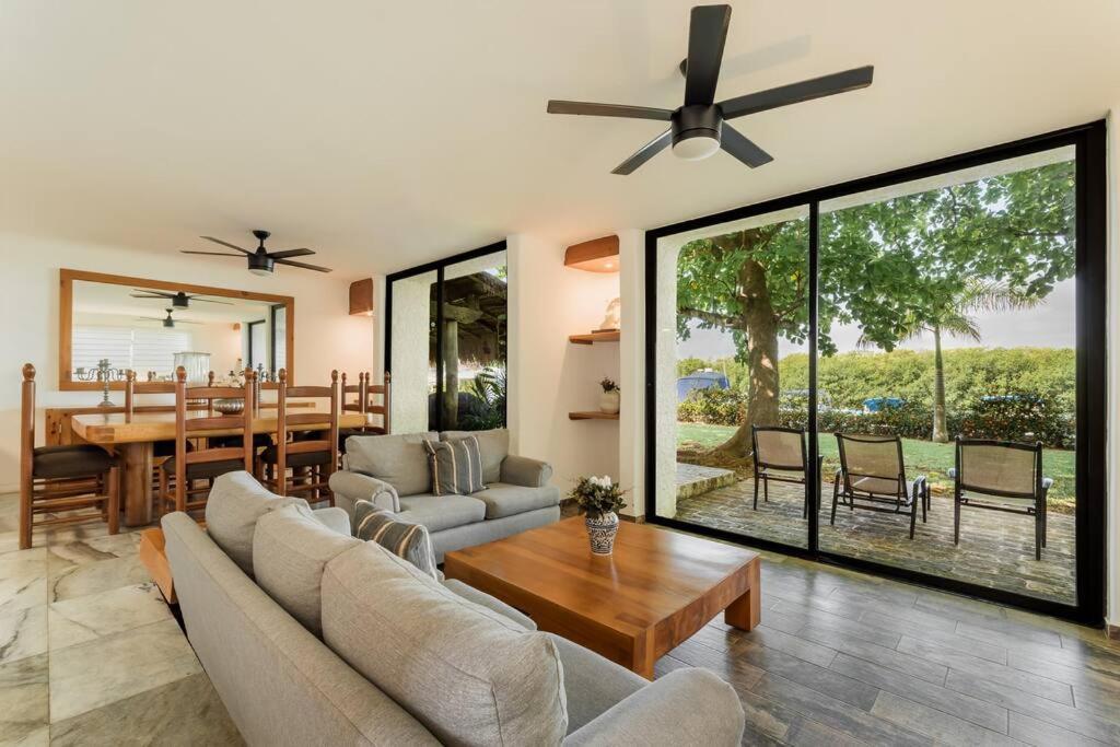 *villa Sicilia Lagoon Front By Casa Paraiso* *