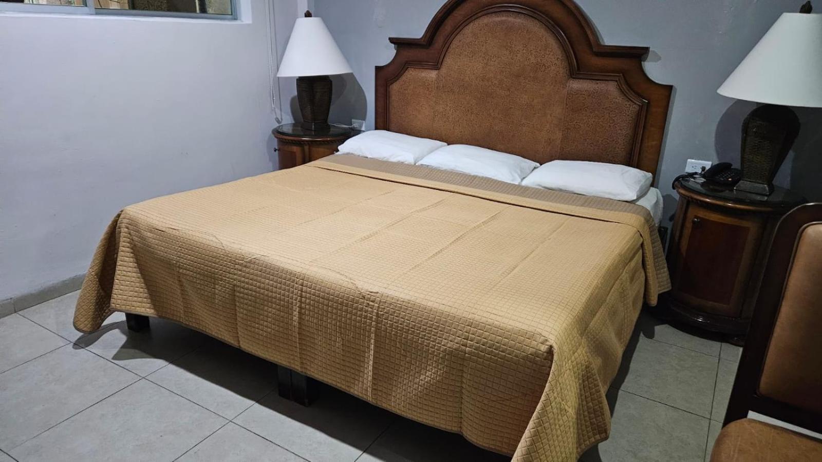 Hotel Colonial