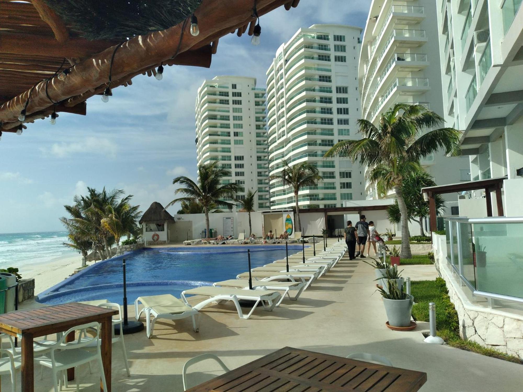 Apartamento 1 Bedroom Seaview In Ocean Dream *