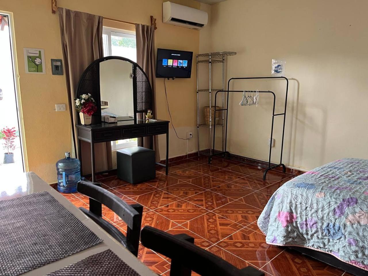 Rustico Mayan Apartamento *