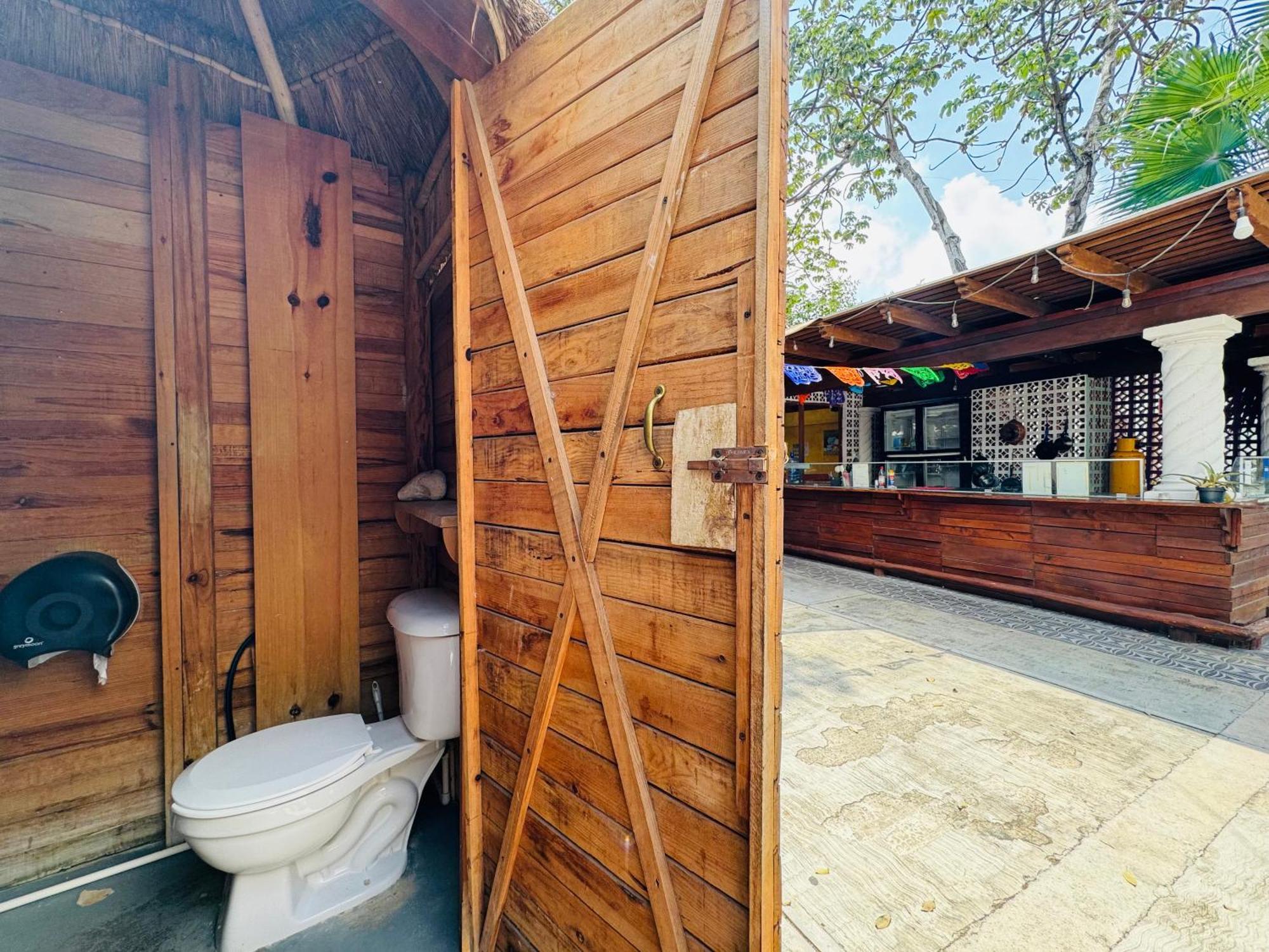 Ahava Boutique * Cancun