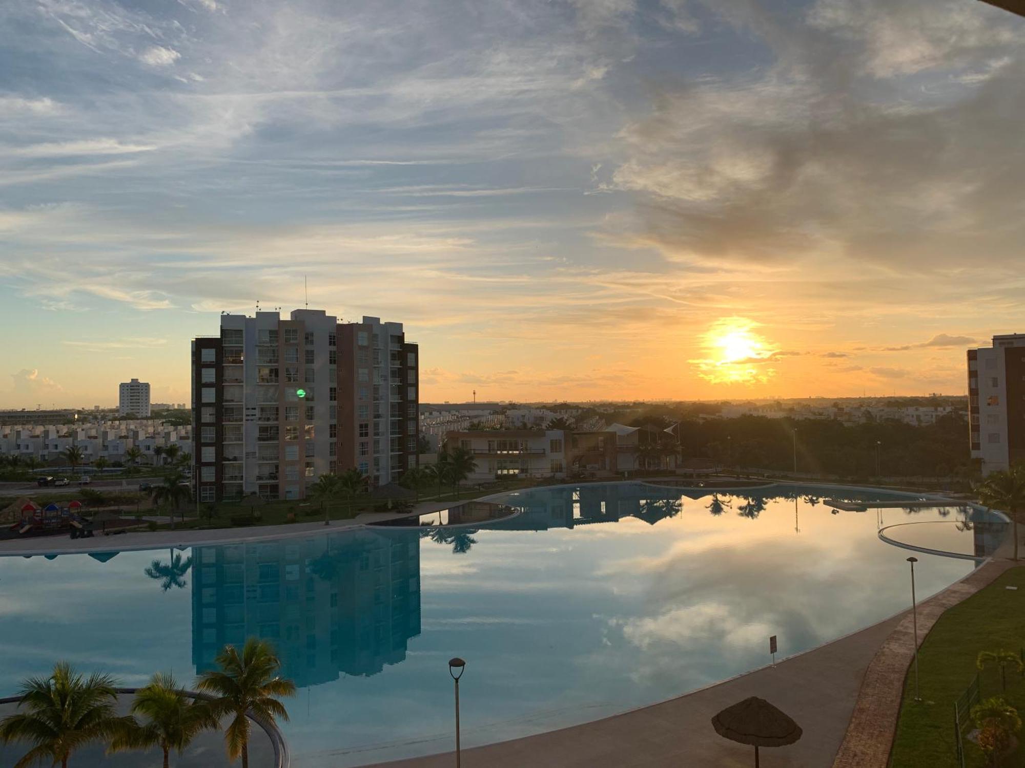 Apartamento To Paradise An Be Our Guest In Dream Cancun!! Cancún