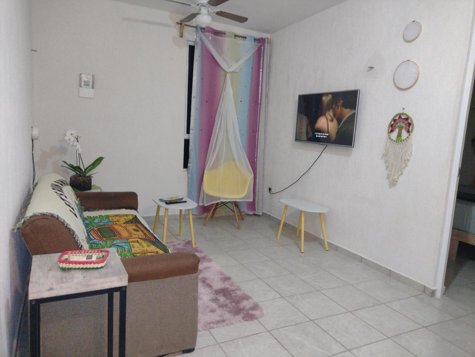 Breezy & Peaceful Apartment