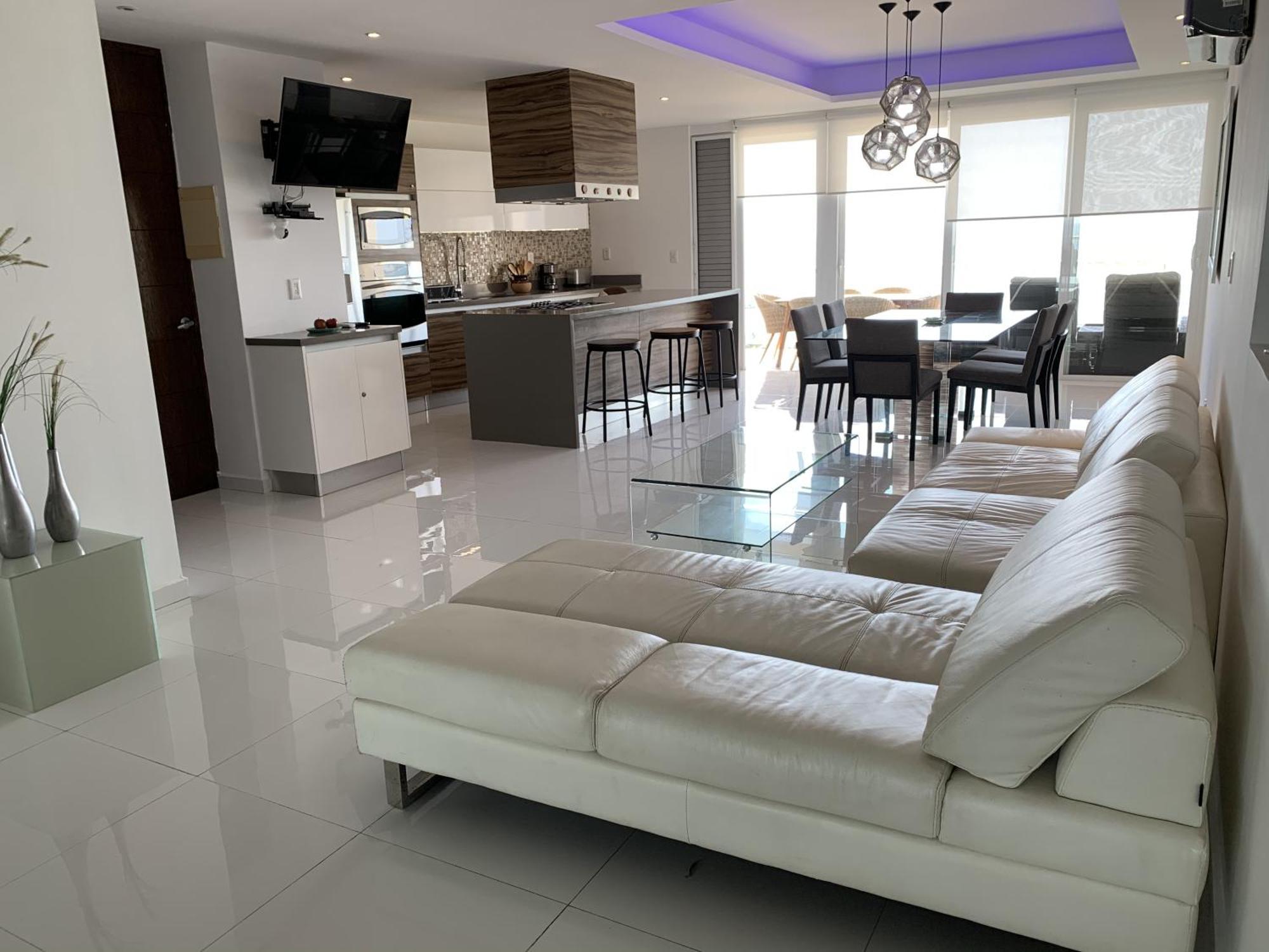 Well Equipped With Splendid Sea View Apartamento