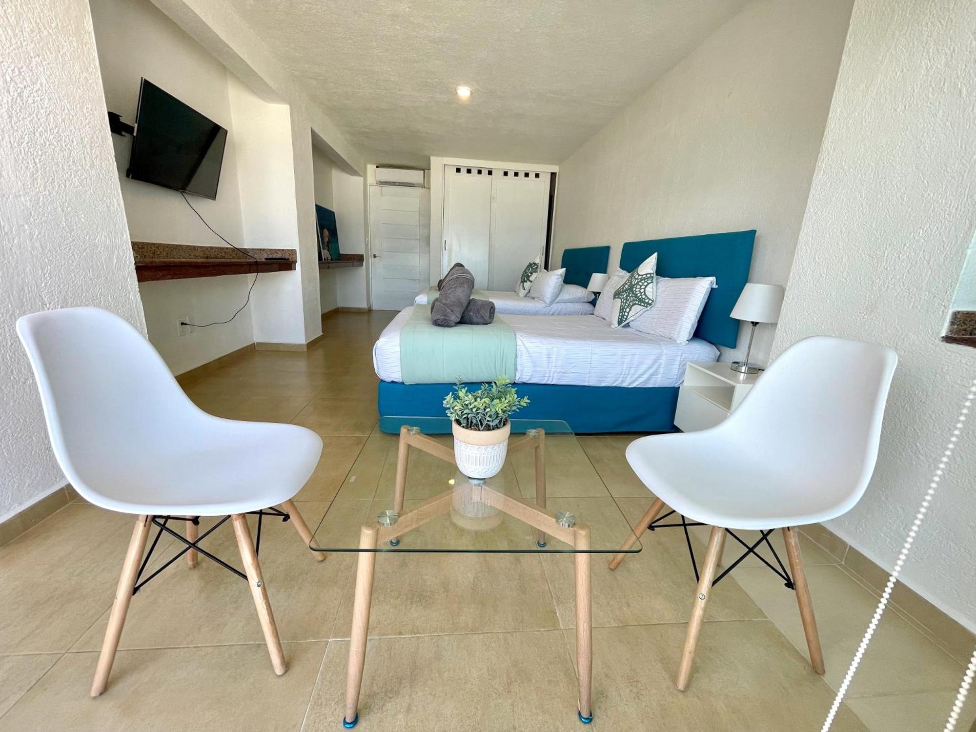 Сasa de vacaciones Beachfront With Pool & Stunning Views
