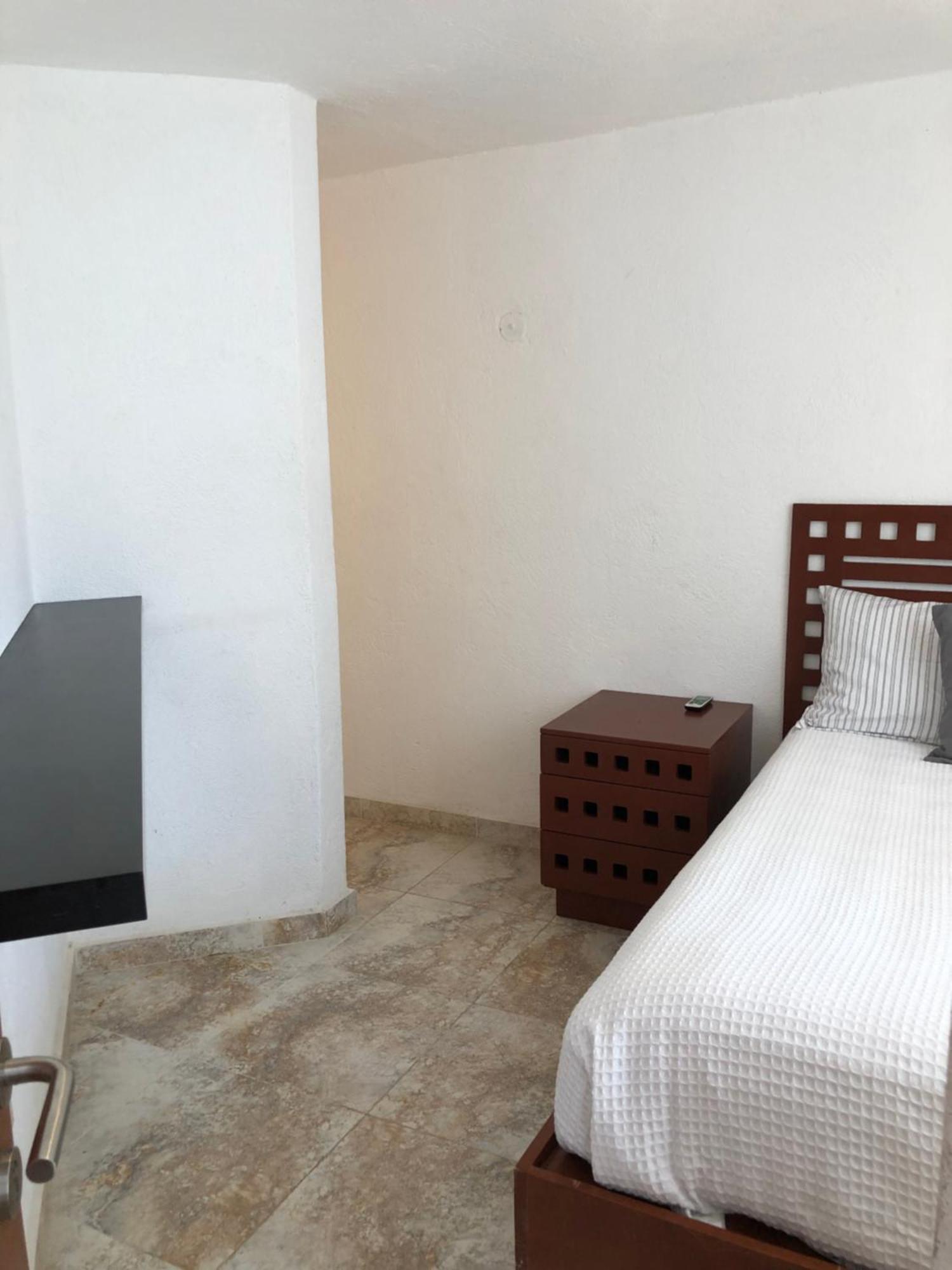 4br Beachfront Beautiful House By Solmar