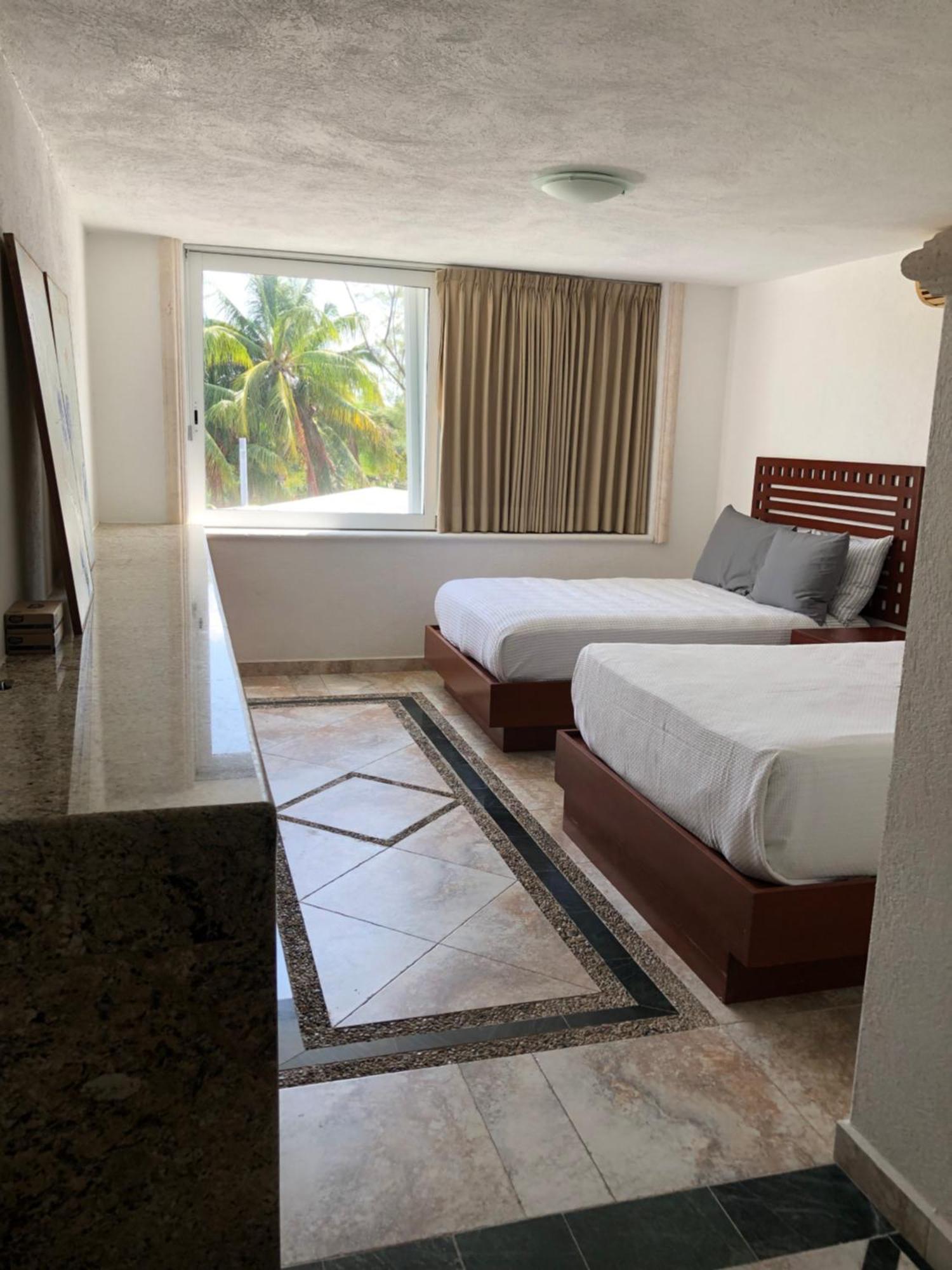 4br Beachfront Beautiful House By Solmar Сasa de vacaciones *