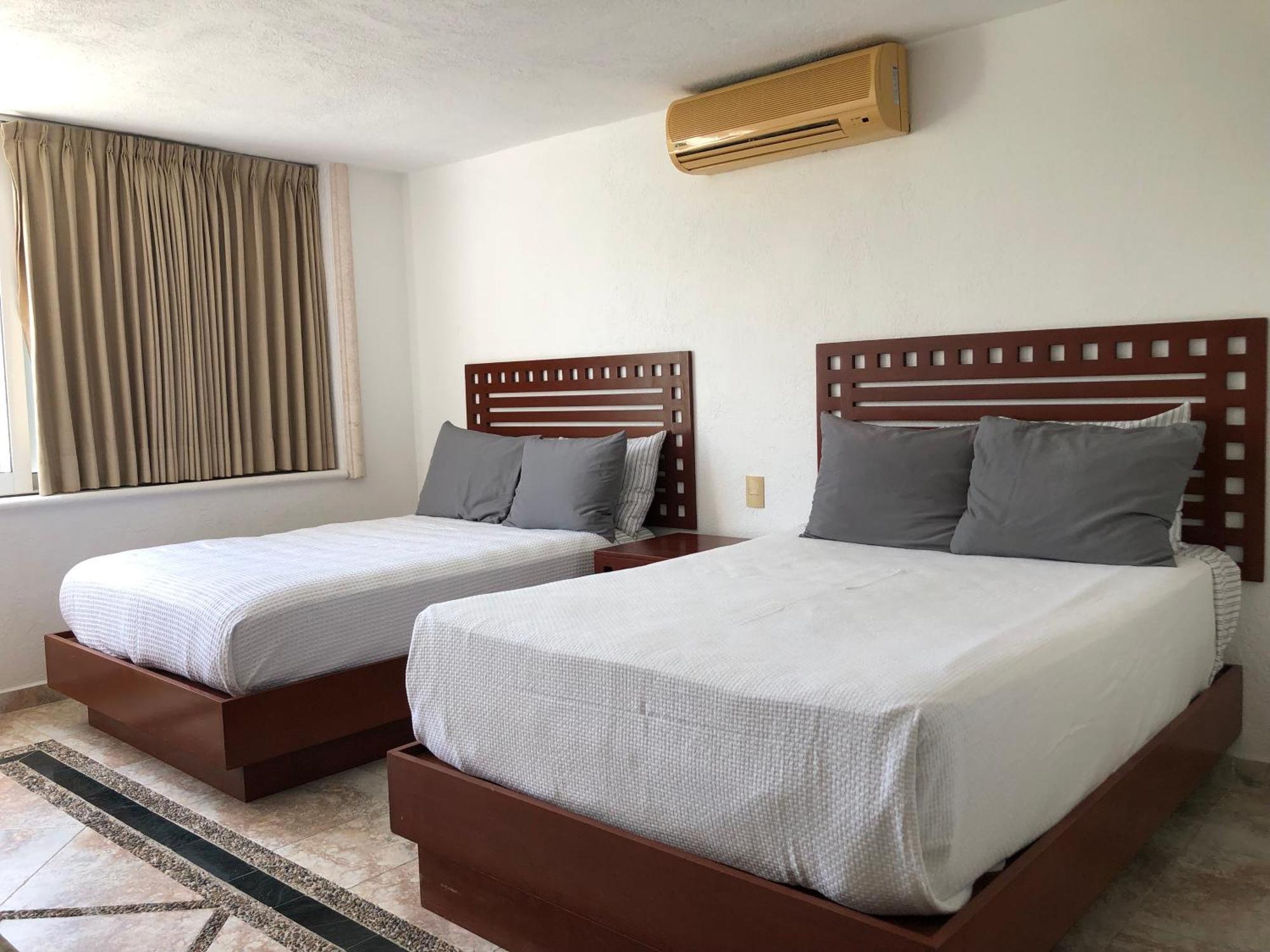 4br Beachfront Beautiful House By Solmar Cancún