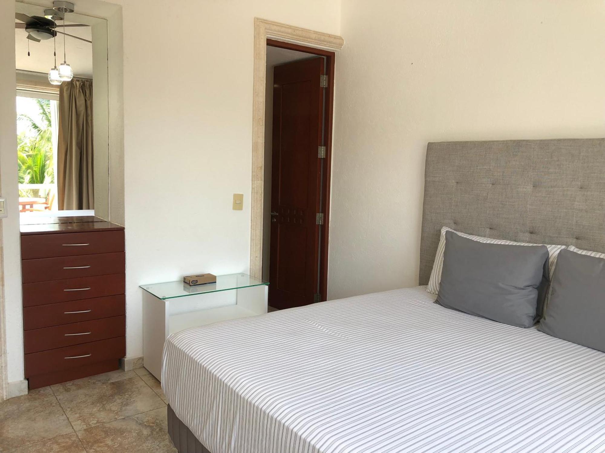 4br Beachfront Beautiful House By Solmar Сasa de vacaciones *