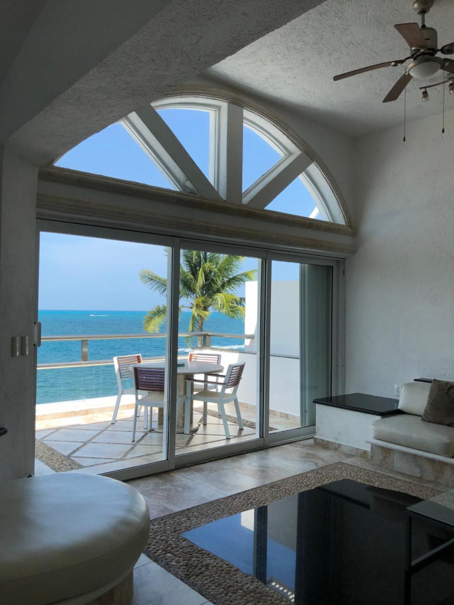 Сasa de vacaciones 4br Beachfront Beautiful House By Solmar