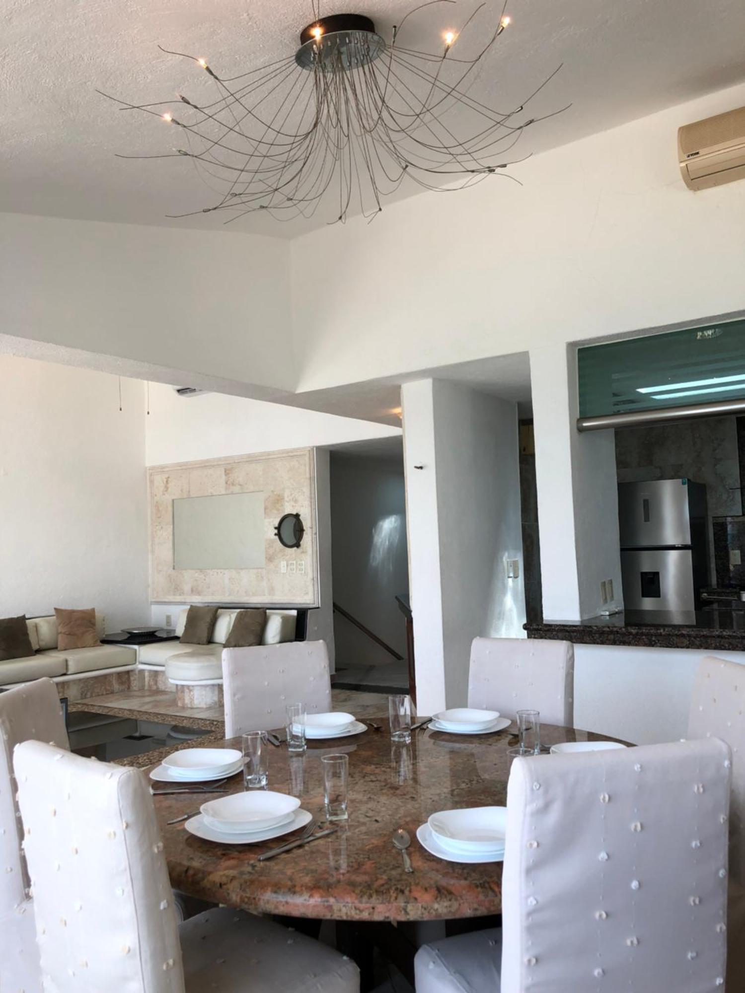 Сasa de vacaciones 4br Beachfront Beautiful House By Solmar *