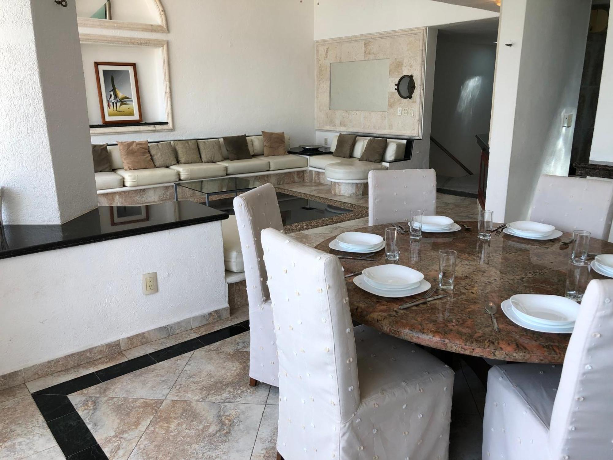 Сasa de vacaciones 4br Beachfront Beautiful House By Solmar