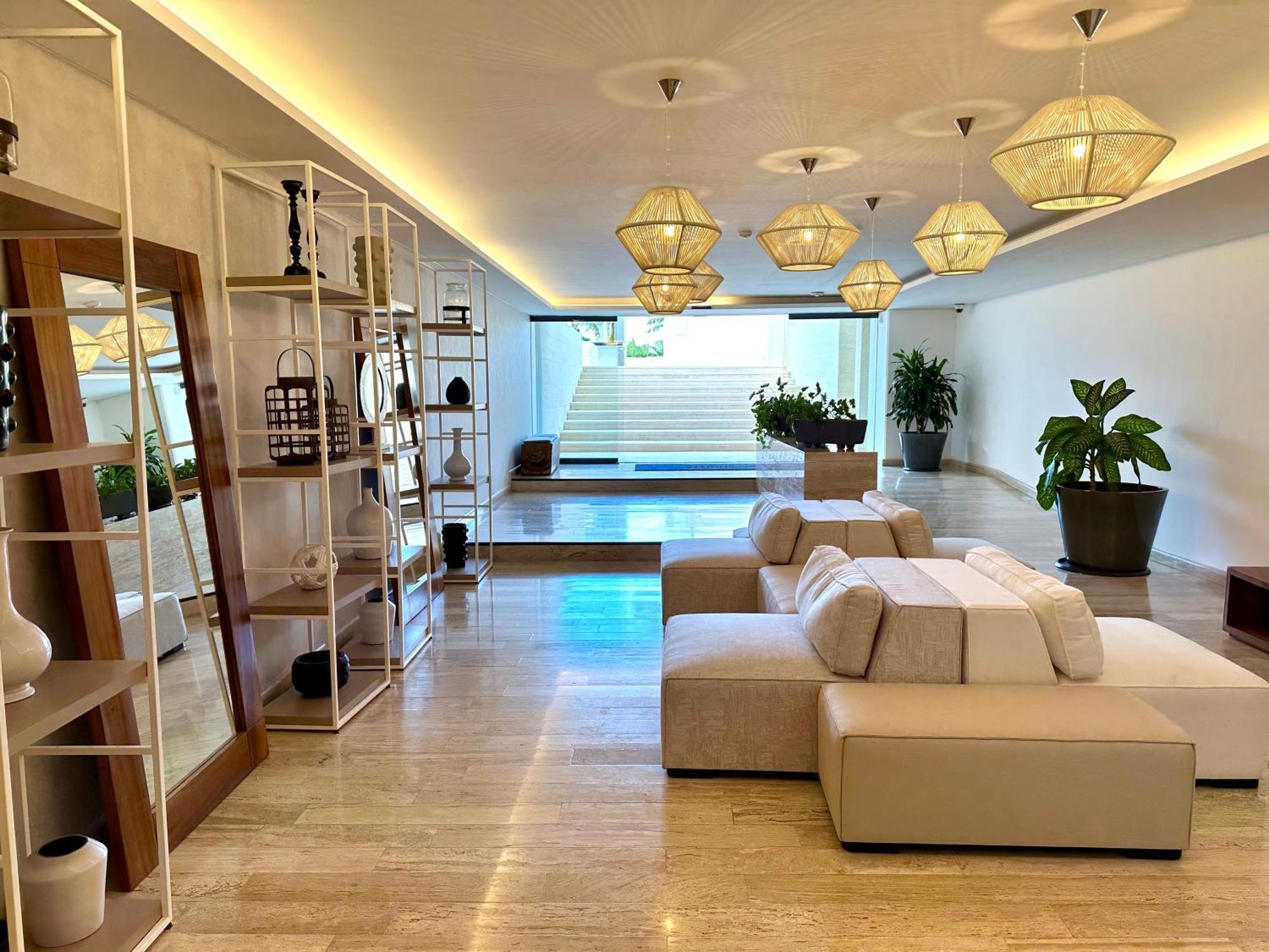 Apartamento 3br Luxury Oceanfront W Pool, Gym & Views Cancún