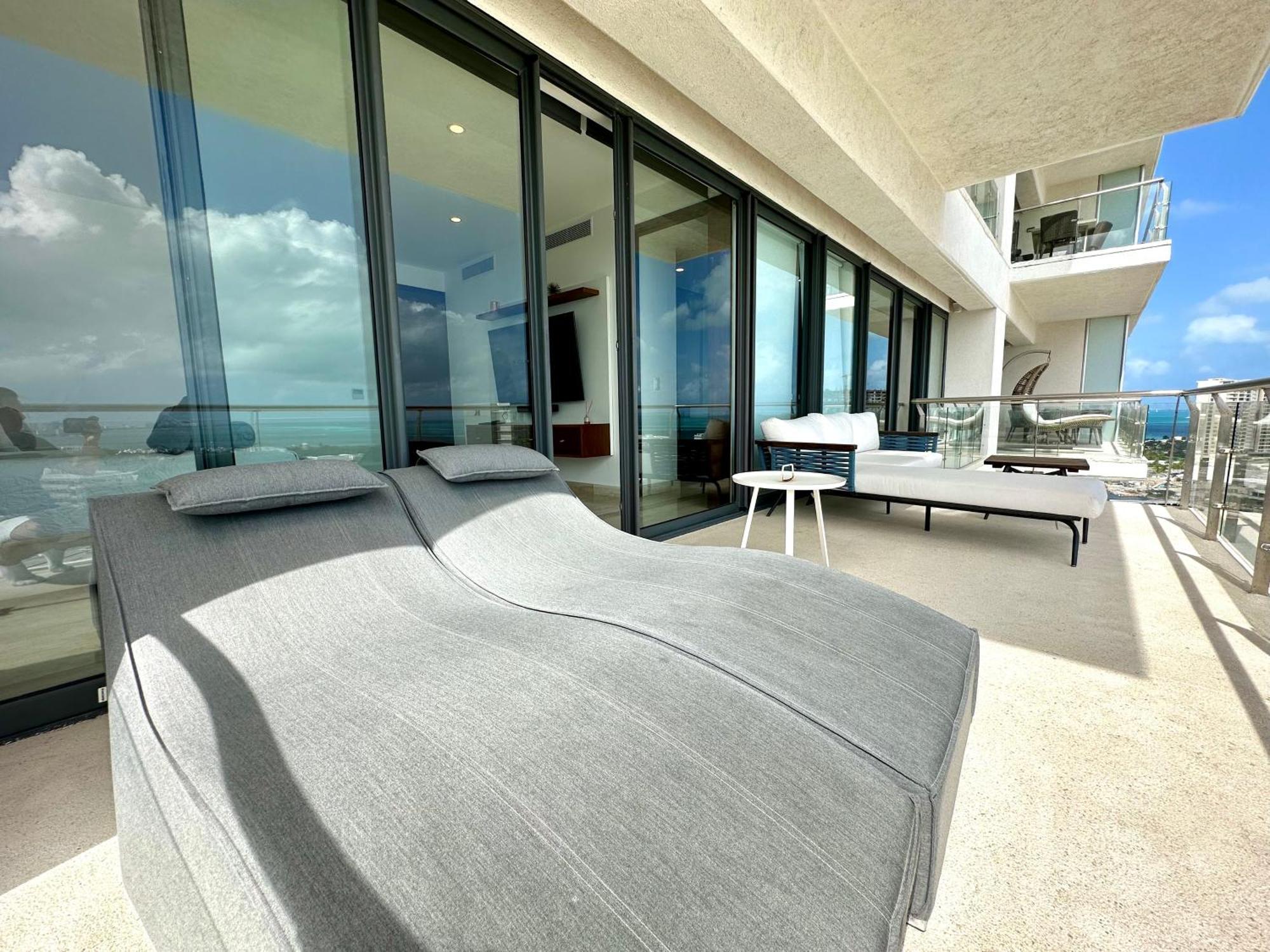 Apartamento 3br Luxury Oceanfront W Pool, Gym & Views Cancún