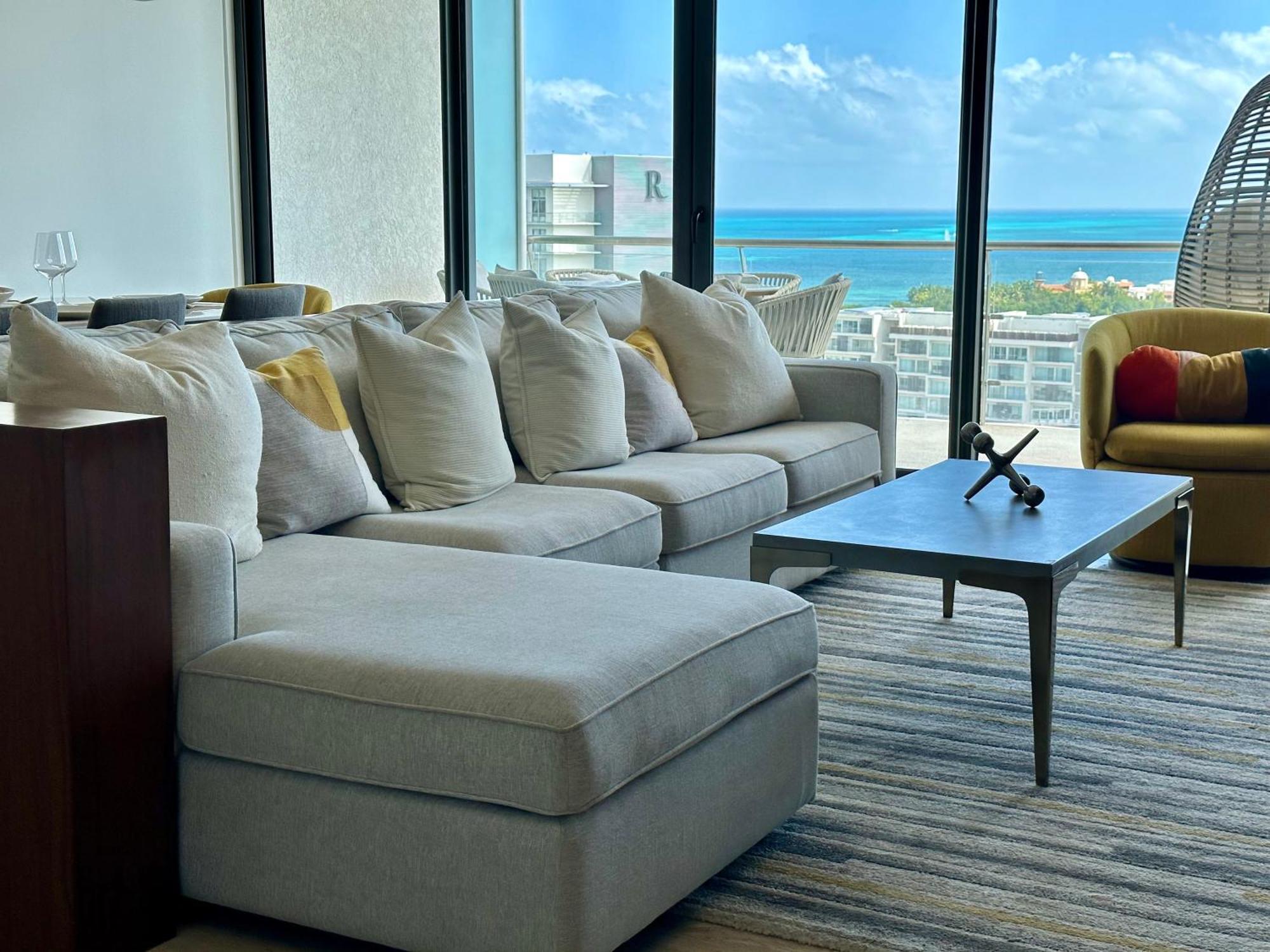 3br Luxury Oceanfront W Pool, Gym & Views * Cancún