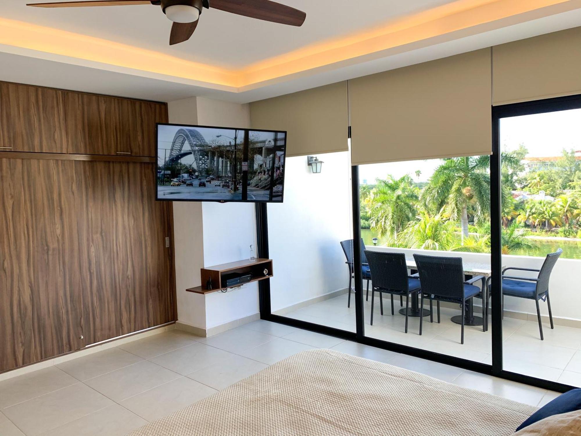 Luxury By The Lagoon Apartamento *