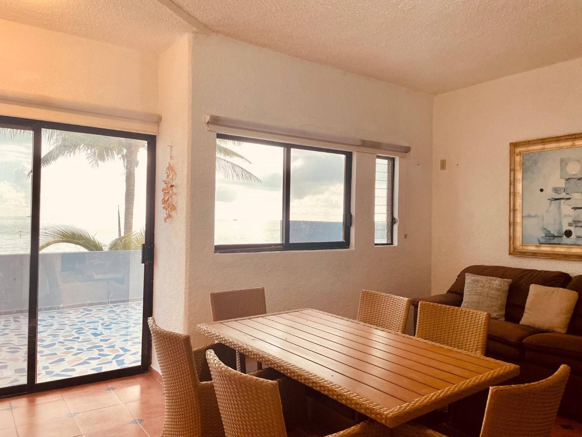 Punta Me With Sea View &