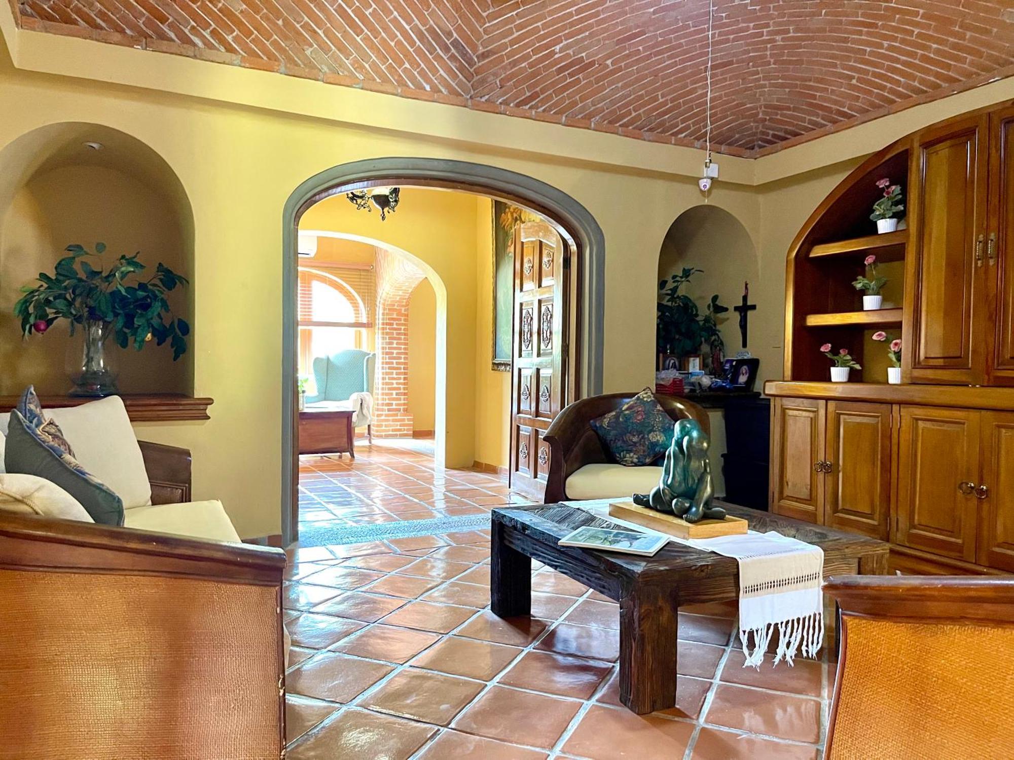 Сasa de vacaciones Mexican Style House In The Zone By Solmar *