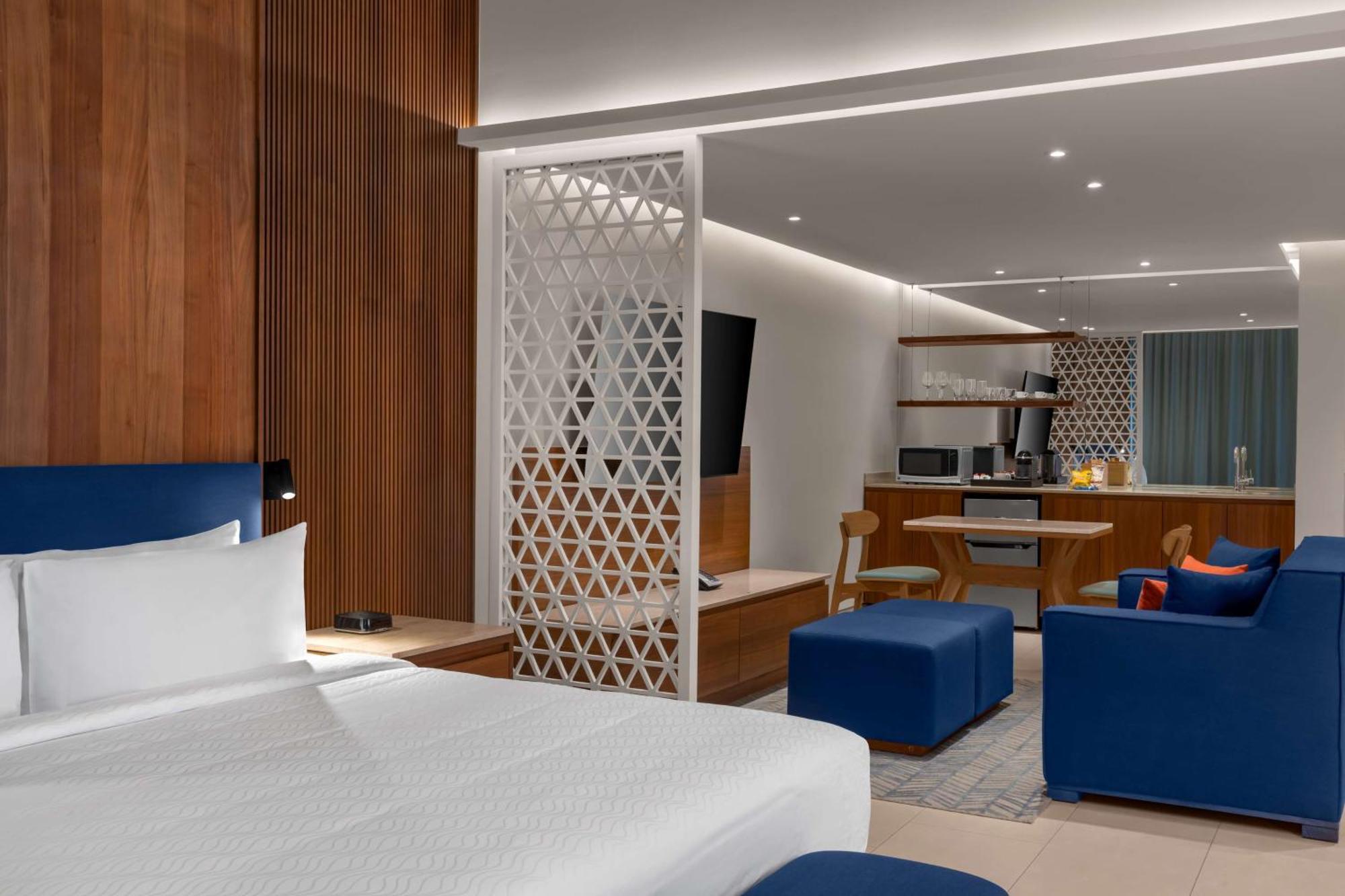 Hilton Mar Caribe Resort