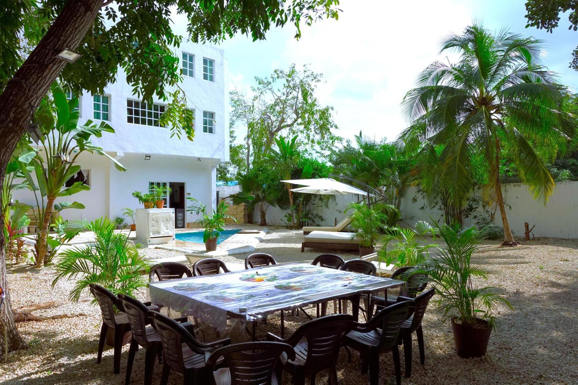 Mansion Huayacan *