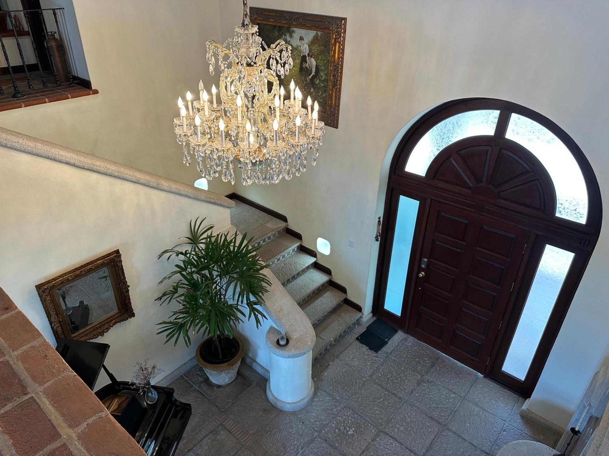 6br Exclusive Beachfront Retreat By Solmar Villa *