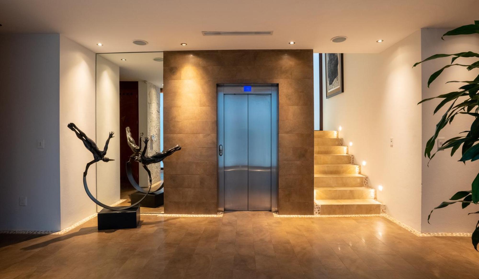 6br Beachfront Private Luxury By Solmar Villa Cancún
