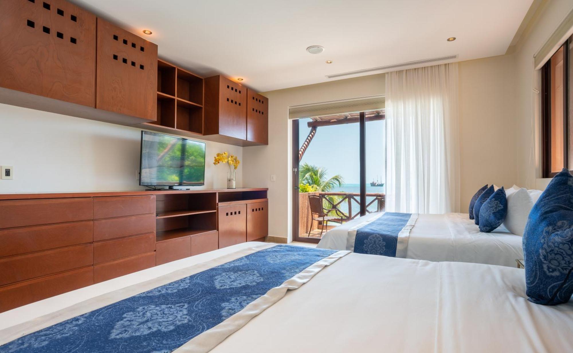 6br Beachfront Private Luxury By Solmar Cancún