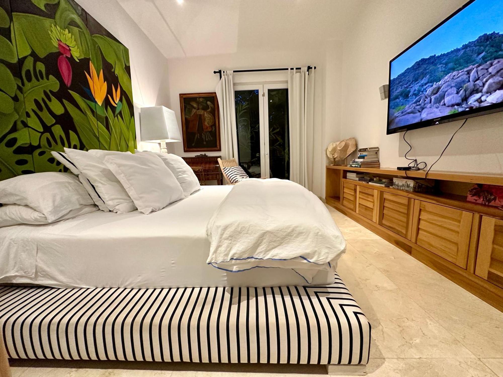 4br Lakefront With Private Pool By Solmar Villa Cancún