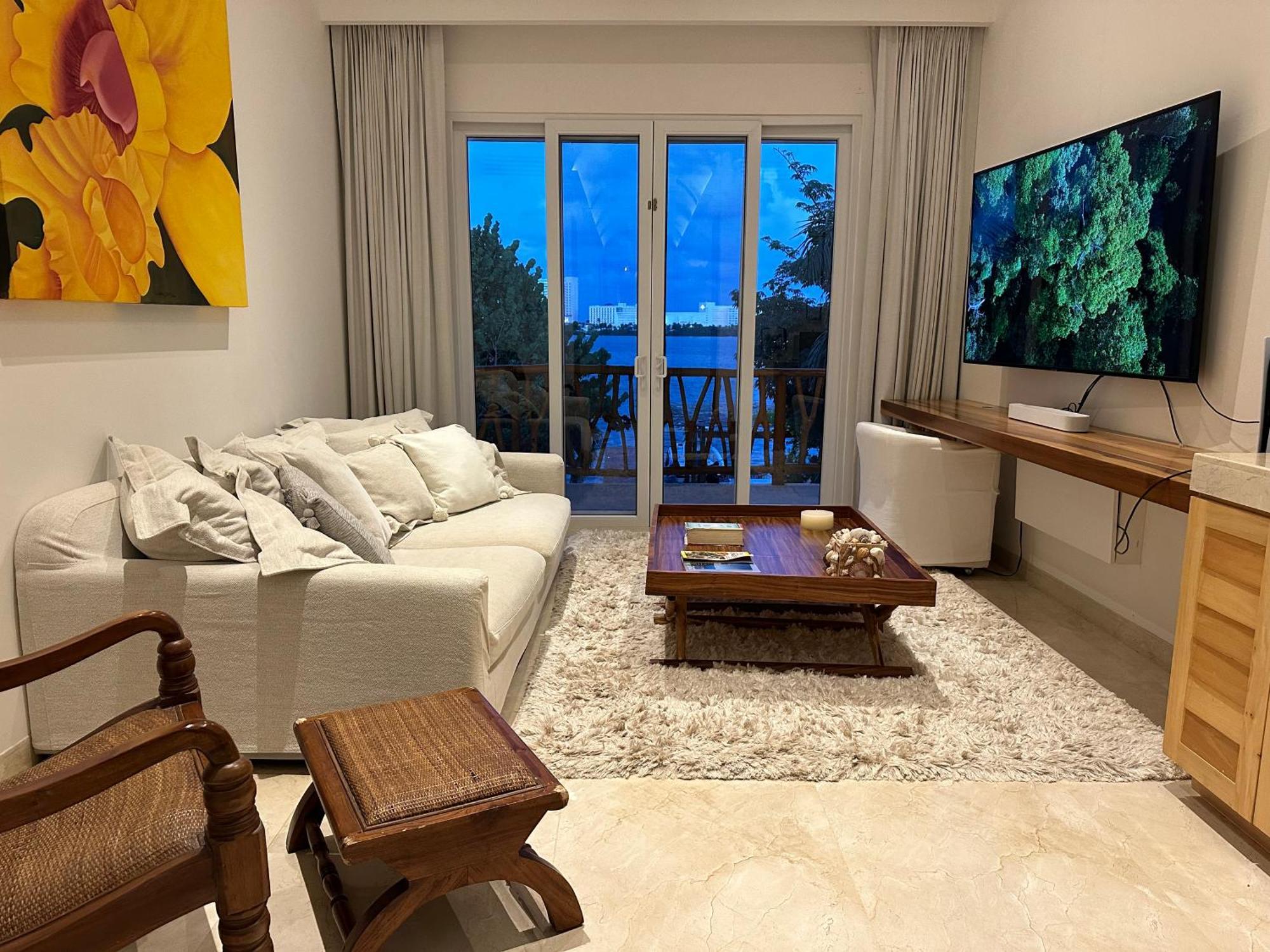 Villa 4br Lakefront With Private Pool By Solmar Cancún